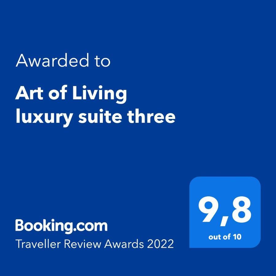 סראייבו Art Of Living Luxury Suite Three מראה חיצוני תמונה