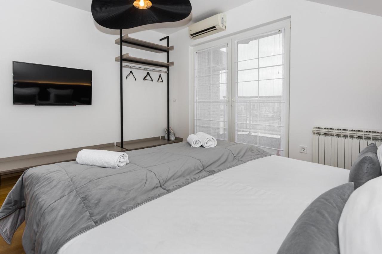 סראייבו Art Of Living Luxury Suite Three מראה חיצוני תמונה